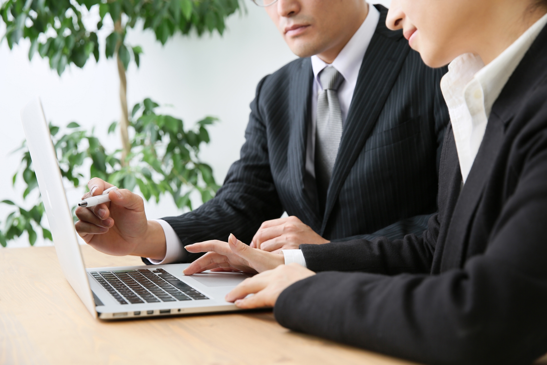 チャットボット、WEBチャット、チャットサポート